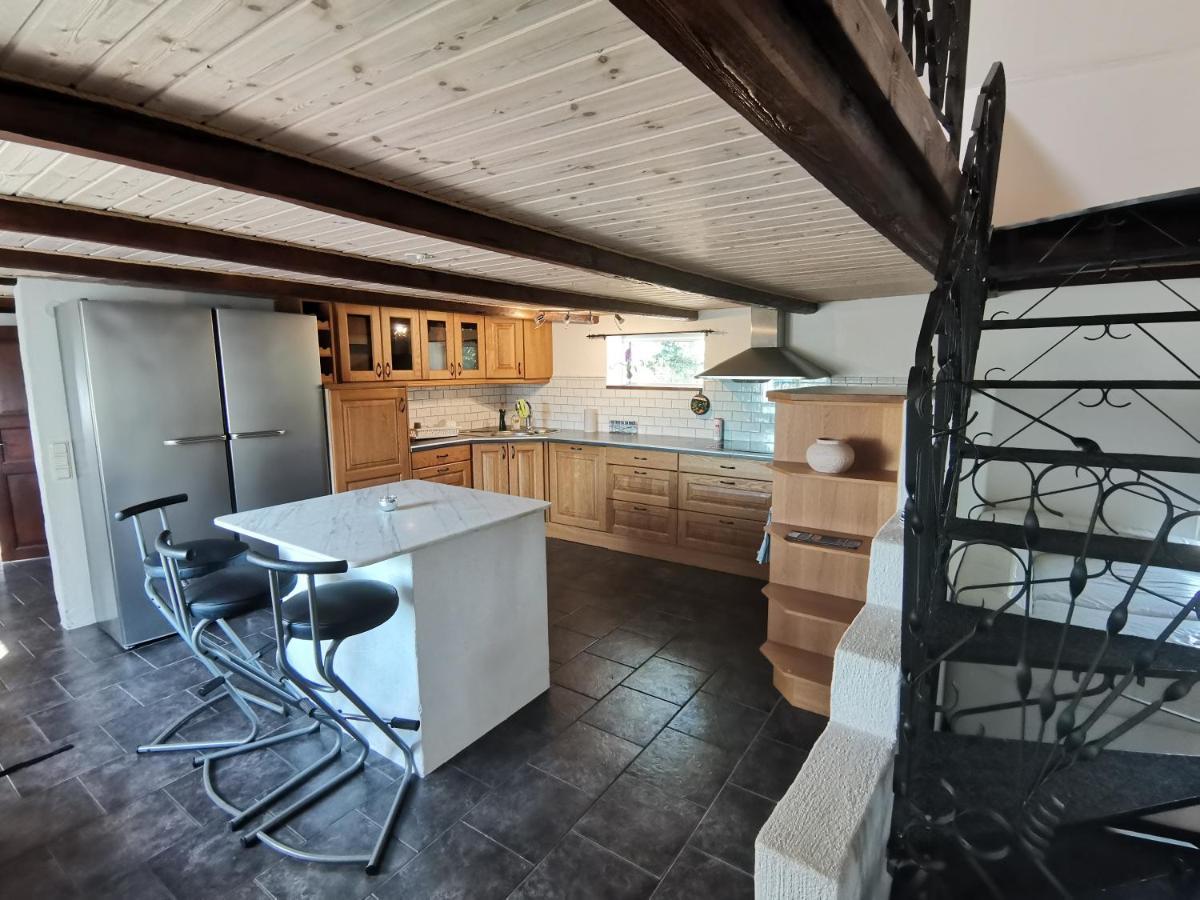 Tomelilla Lyxig Villa 3 Sovrum Екстериор снимка