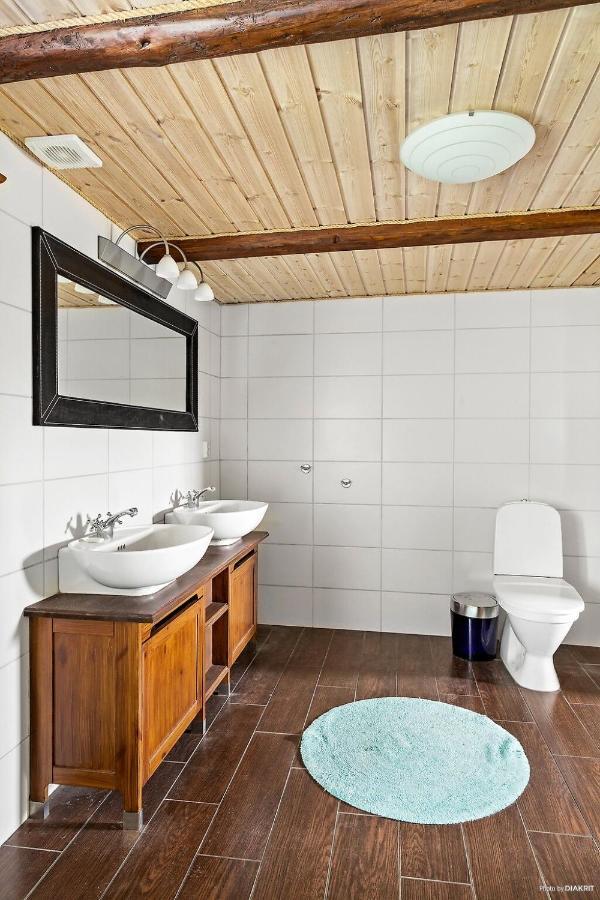 Tomelilla Lyxig Villa 3 Sovrum Екстериор снимка